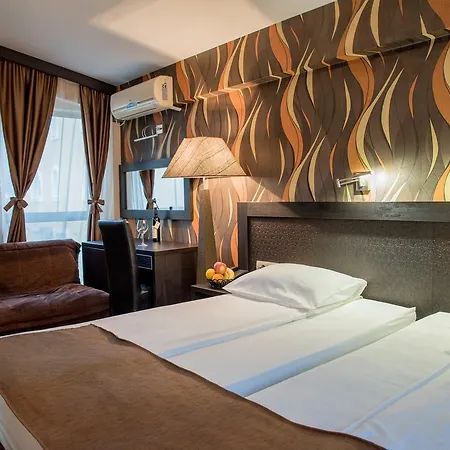 Crnogorska Kuca 4* Podgorica