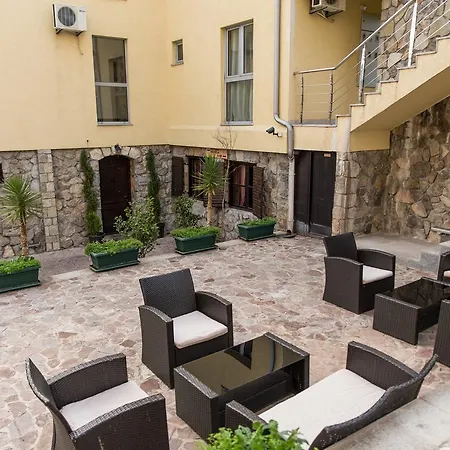 Crnogorska Kuca Hotel