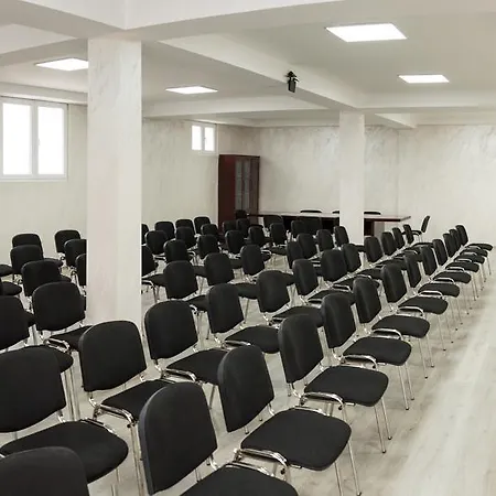 Crnogorska Kuca Podgorica