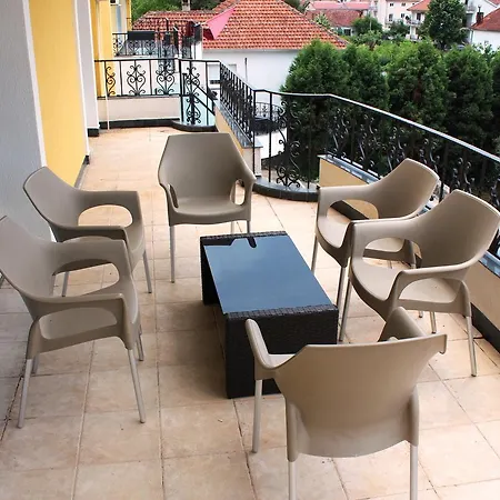 Hotel Crnogorska Kuca 4*