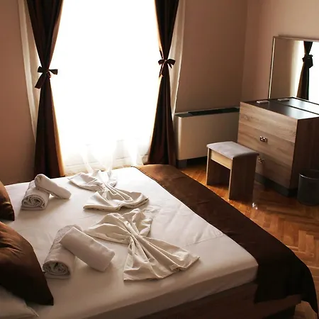 Hotel Crnogorska Kuca