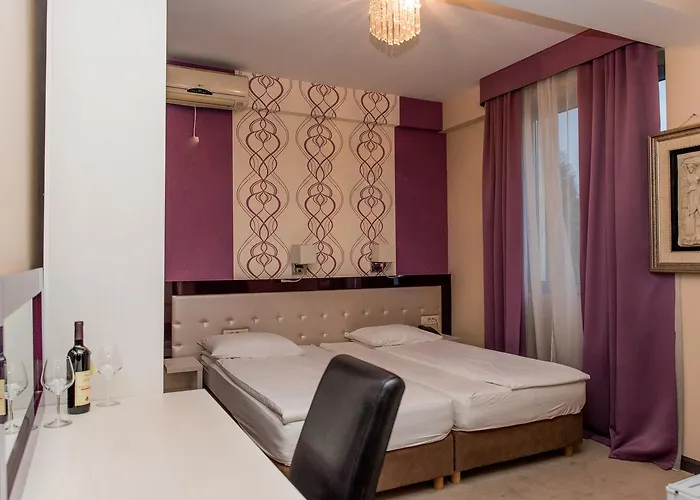 Hotel Crnogorska Kuca 4*
