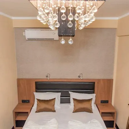 Crnogorska Kuca 4* Podgorica