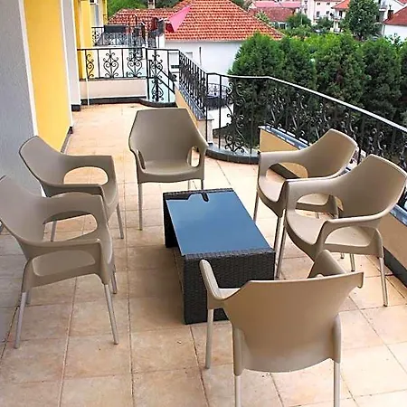 Hotel Crnogorska Kuca Podgorica