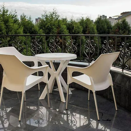 Hotel Crnogorska Kuca 4*