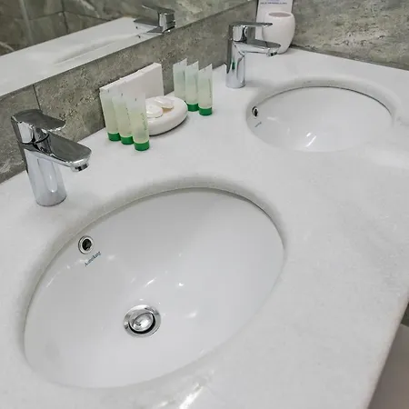 Hotel Crnogorska Kuca Podgorica