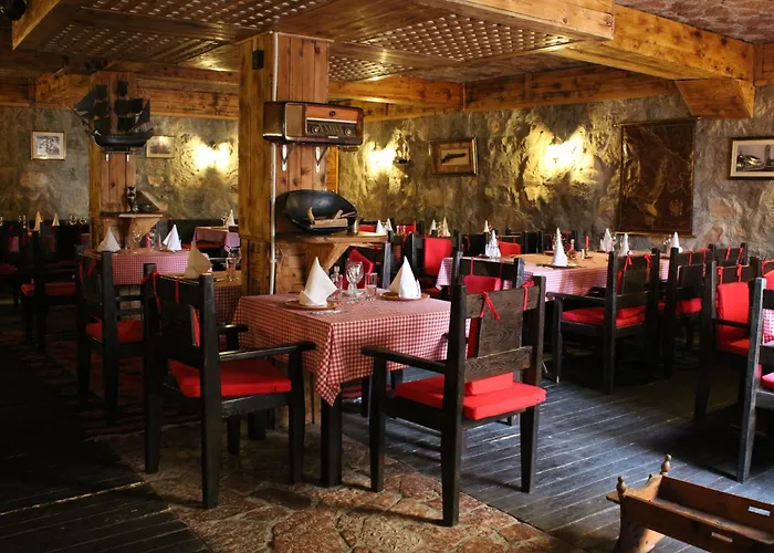 Crnogorska Kuca Szálloda 4*