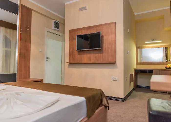 Crnogorska Kuca Hotel Podgorica