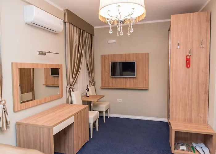 Crnogorska Kuca Szálloda 4*