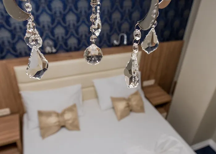 Crnogorska Kuca Podgorica