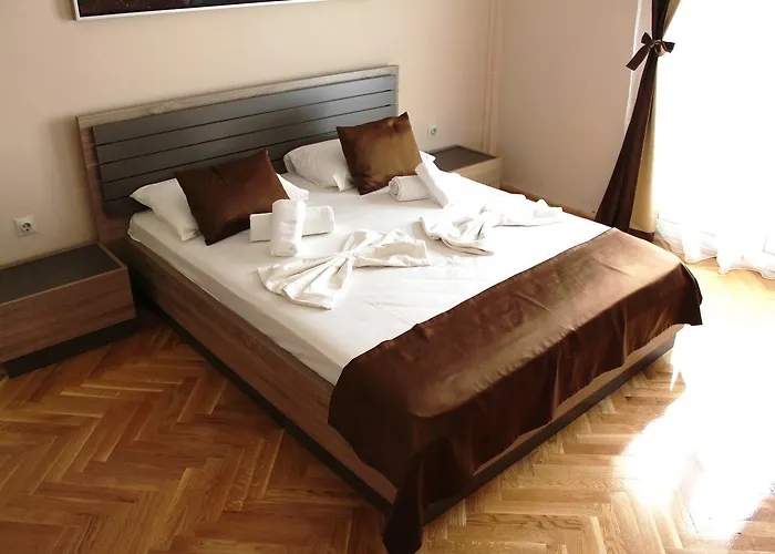Hotel Crnogorska Kuca Podgorica